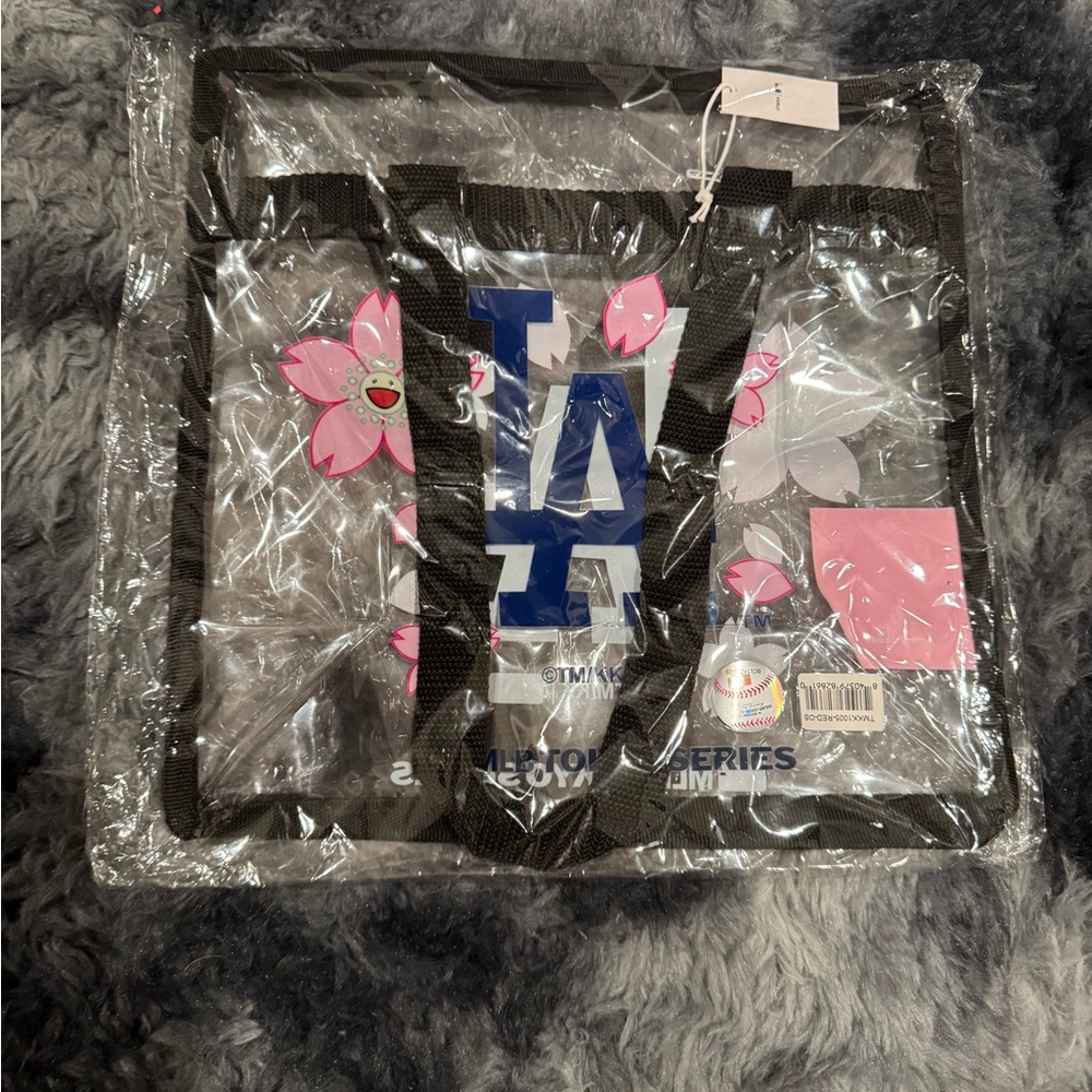 Takashi Murakami x MLB World Tour Tokyo Series Dodgers Limited Stadium Tote Bag - Picture 3 of 3